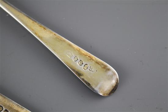 A pair of George III Old English pattern berry spoons, by Eley & Fearn, London, 1802, 22.2cm, 3.5oz.